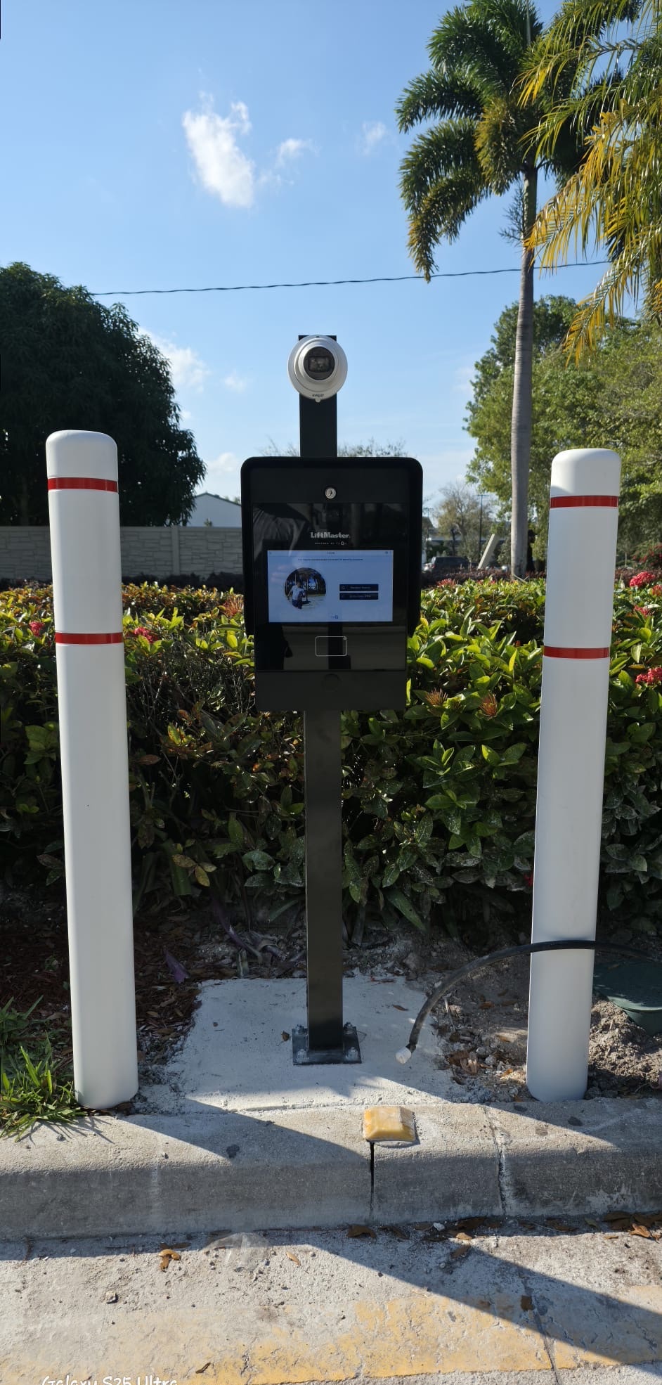 LiftMaster CAPXL Video Intercom Pedestal with Bollards in Parkland FL
