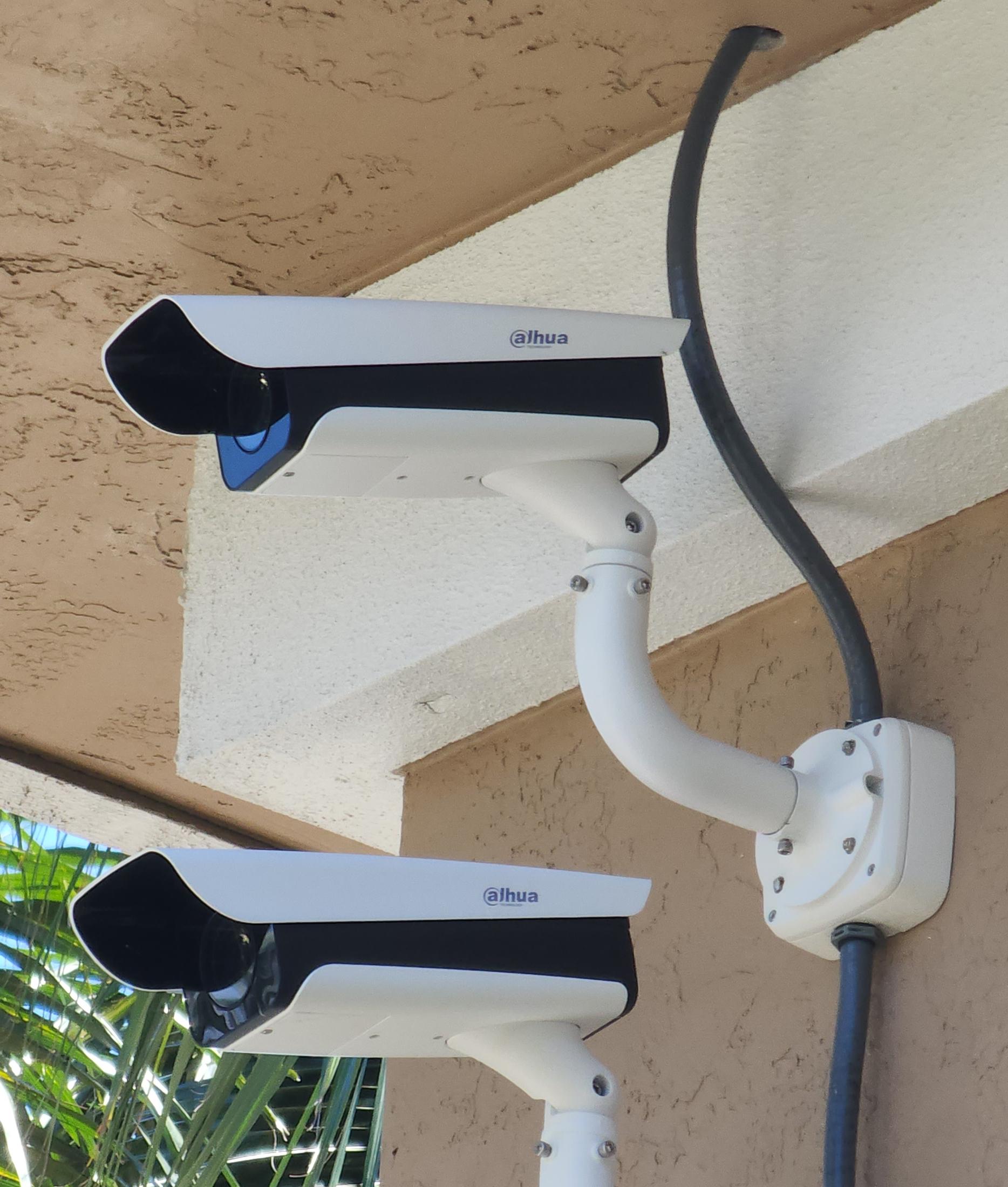 Dual Optical License Plate Recognition Cameras in Broward County FL